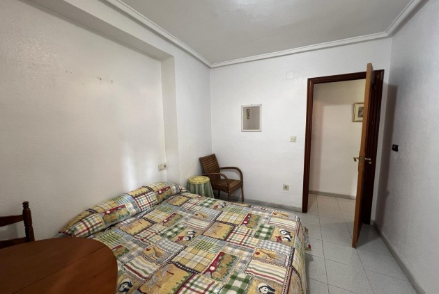 Tweedehands - Appartement / flat -
Torrevieja - Centro