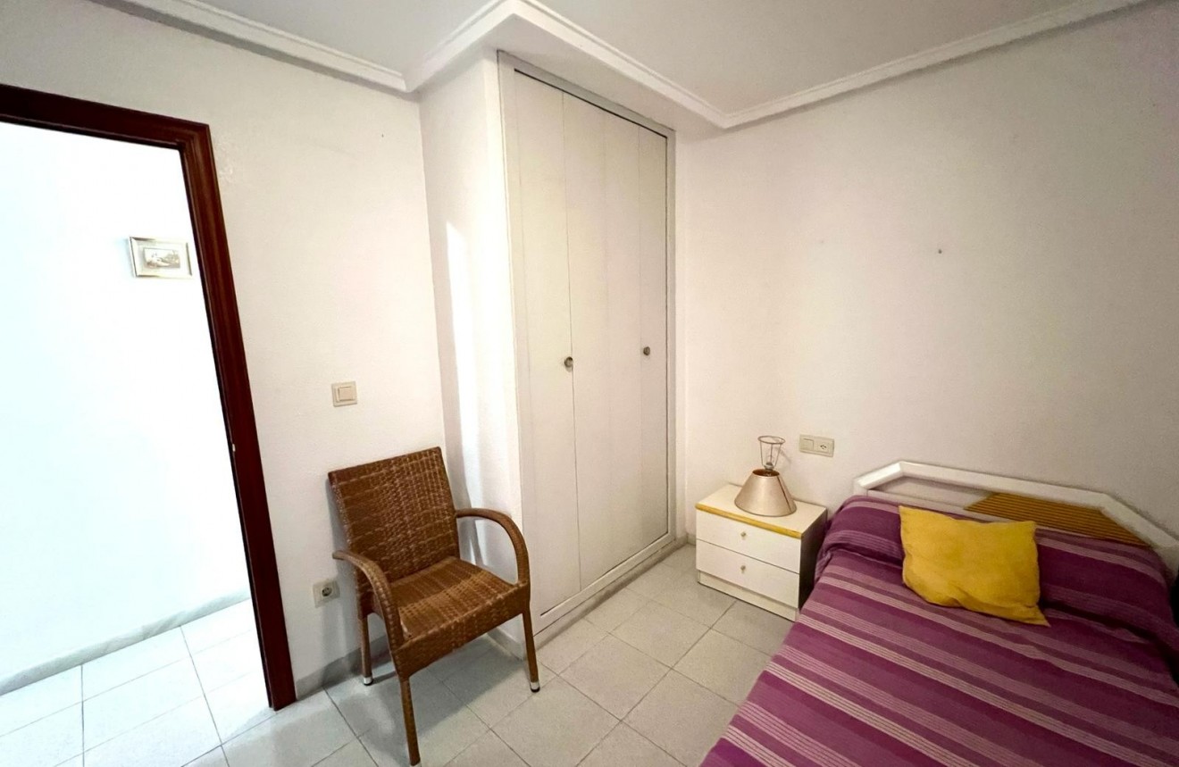 Lange Termijn Verhuur - Appartement / flat -
Torrevieja - Centro