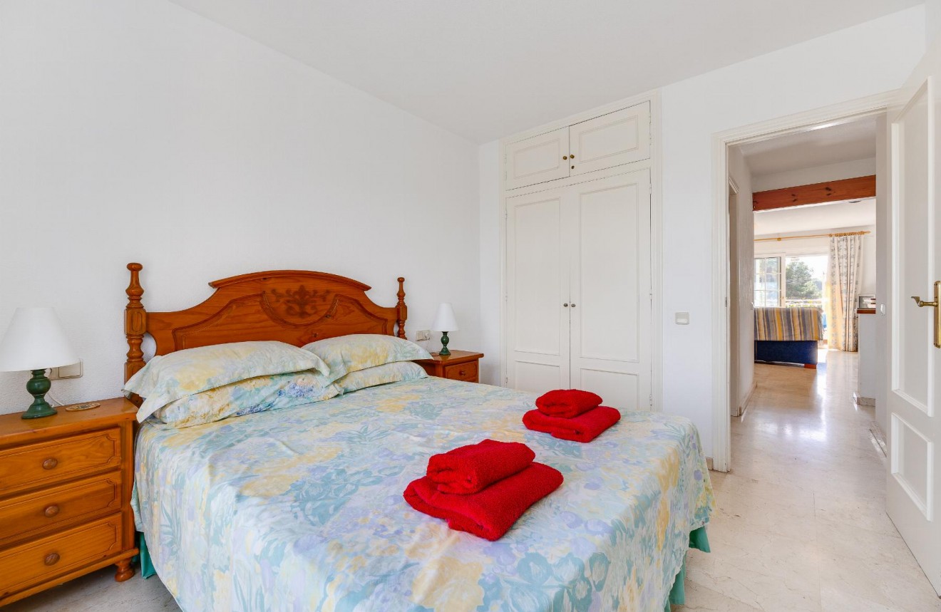 D'occasion - Bungalow -
Orihuela Costa - Costa Blanca