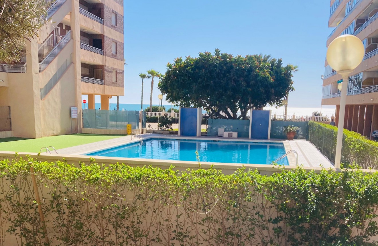 Aus zweiter Hand - Wohnung -
Torrevieja - Costa Blanca