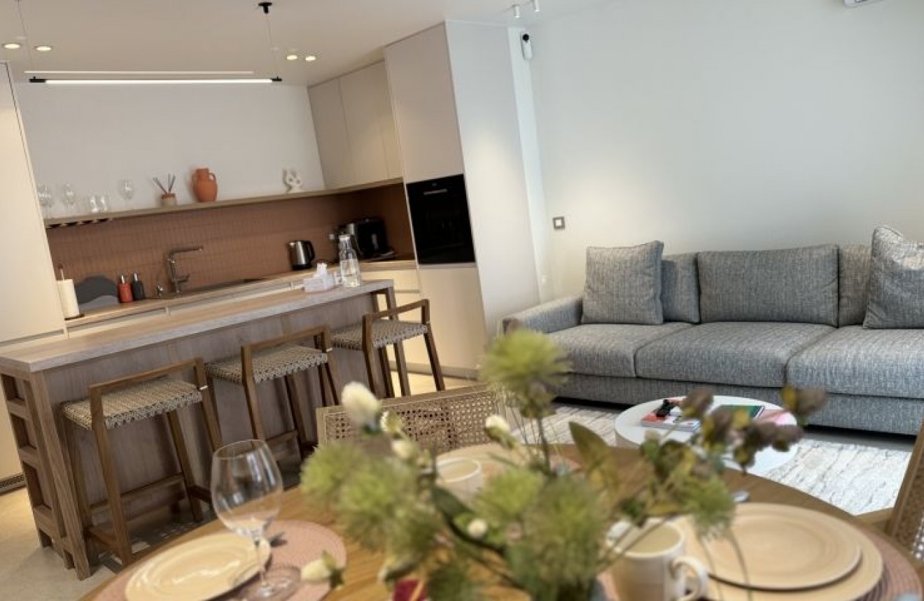 Resale - Apartment / flat -
Torrevieja - Costa Blanca