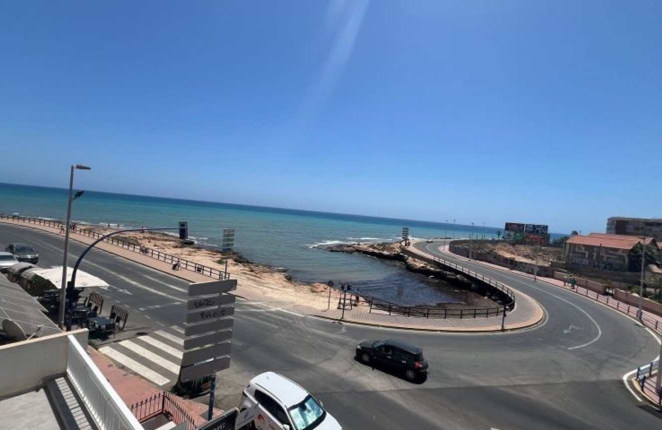 Resale - Apartment / flat -
Torrevieja - Costa Blanca