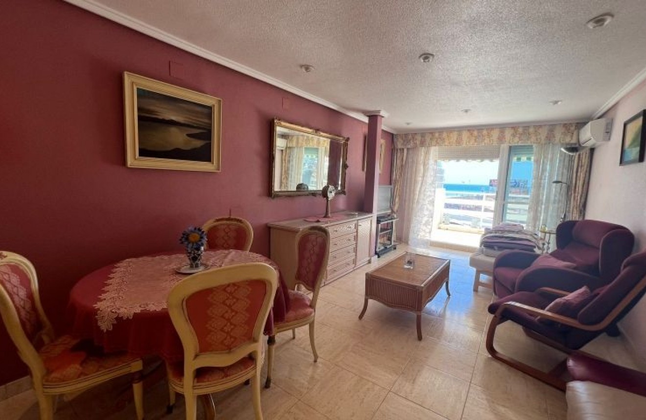 Resale - Apartment / flat -
Torrevieja - Costa Blanca