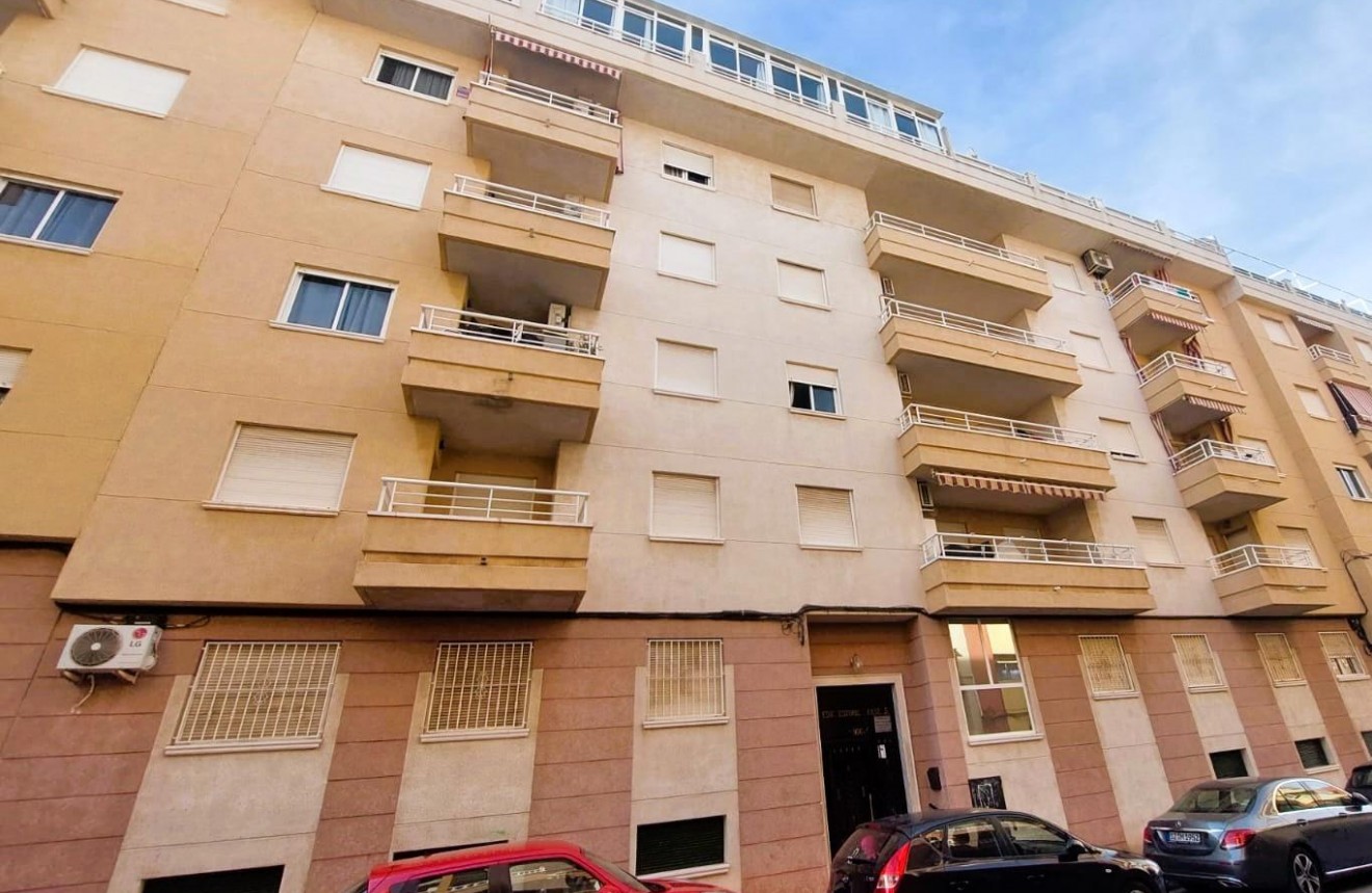 Aus zweiter Hand - Wohnung -
Torrevieja - Costa Blanca