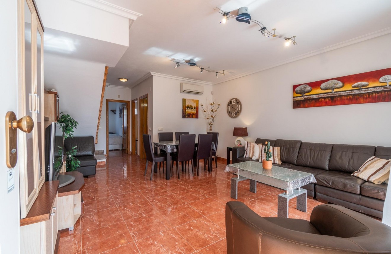 Tweedehands - Appartement / flat -
Orihuela Costa - Los Dolses