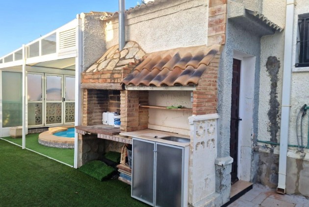 Resale - Chalet -
Torrevieja - San luis