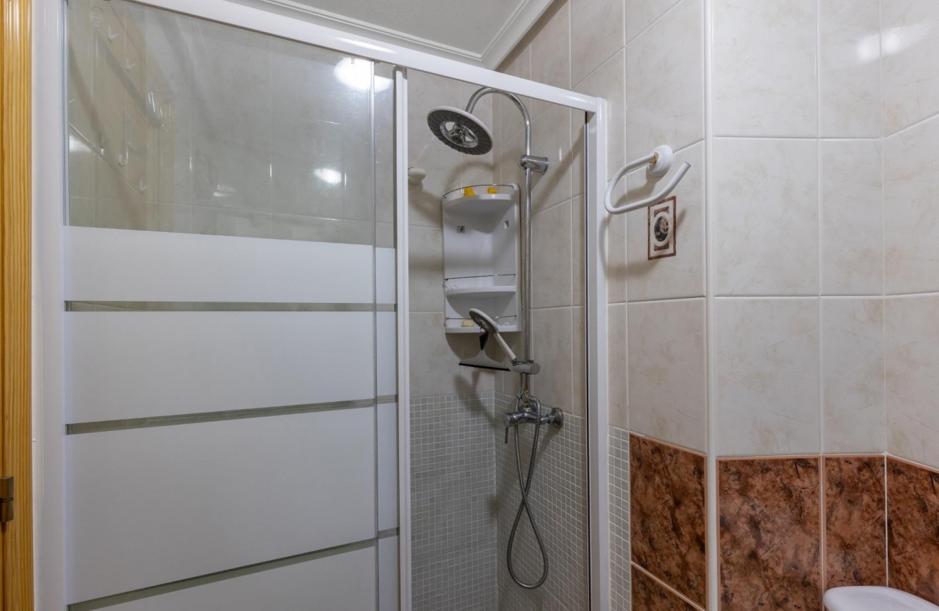 Segunda mano - Apartamento / piso -
Torrevieja - La Mata