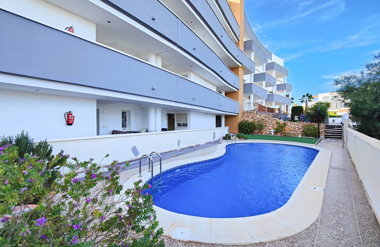 Aus zweiter Hand - Wohnung -
Orihuela Costa - Costa Blanca