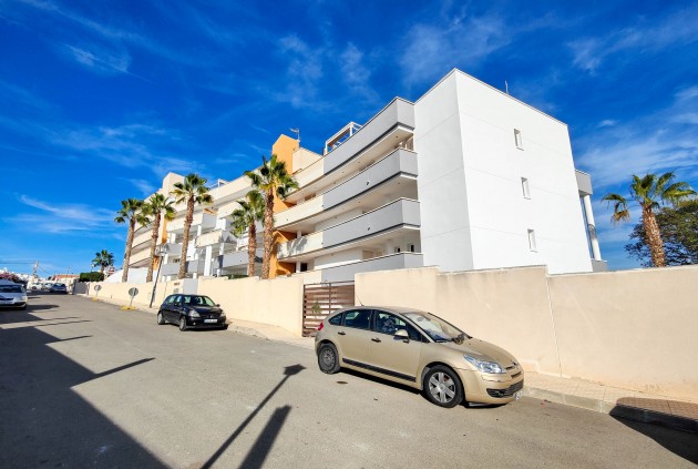 Aus zweiter Hand - Wohnung -
Orihuela Costa - Costa Blanca