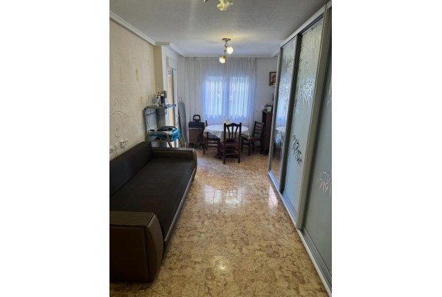 Aus zweiter Hand - Wohnung -
Torrevieja - CENTER