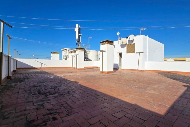 Segunda mano - Apartamento / piso -
Torrevieja - Centro