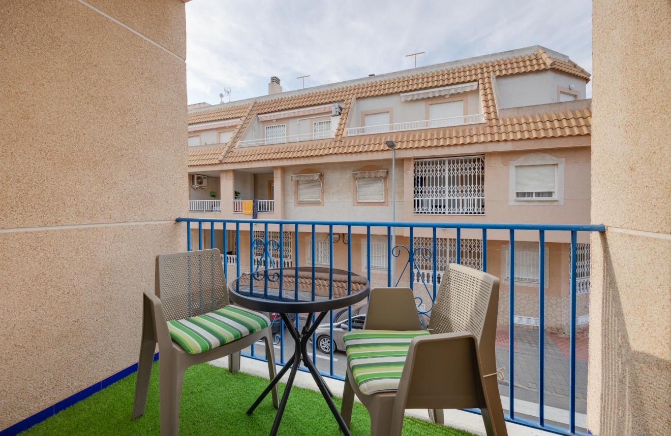 Resale - Apartment / flat -
Torrevieja - Costa Blanca