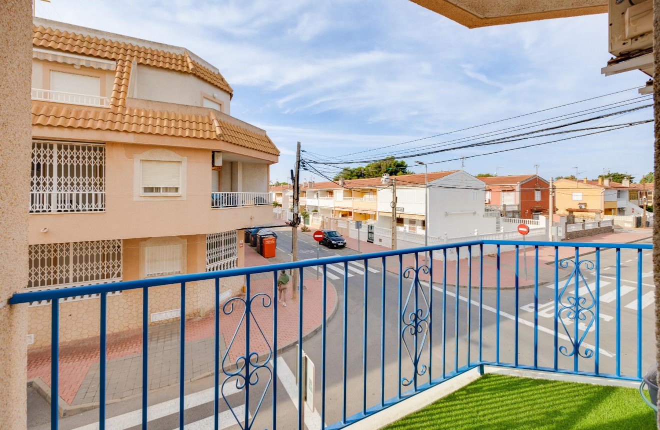 Resale - Apartment / flat -
Torrevieja - Costa Blanca