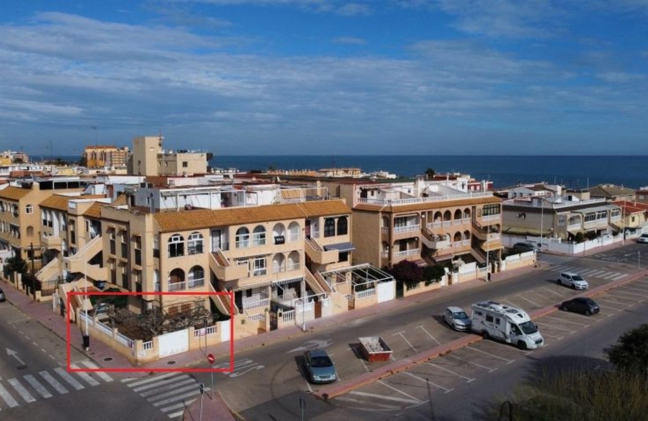 Segunda mano - Bungalow -
Torrevieja - Costa Blanca