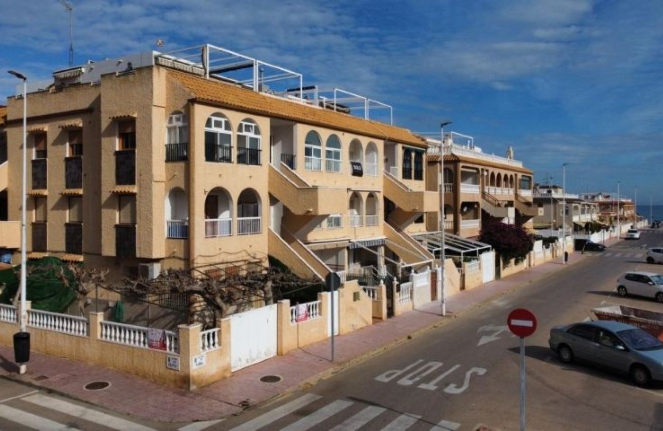 Segunda mano - Bungalow -
Torrevieja - Costa Blanca