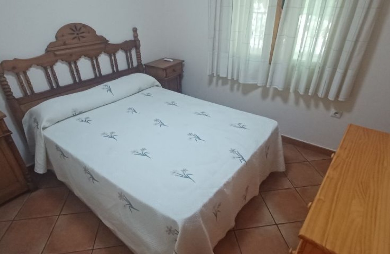 Segunda mano - Bungalow -
Torrevieja - Costa Blanca