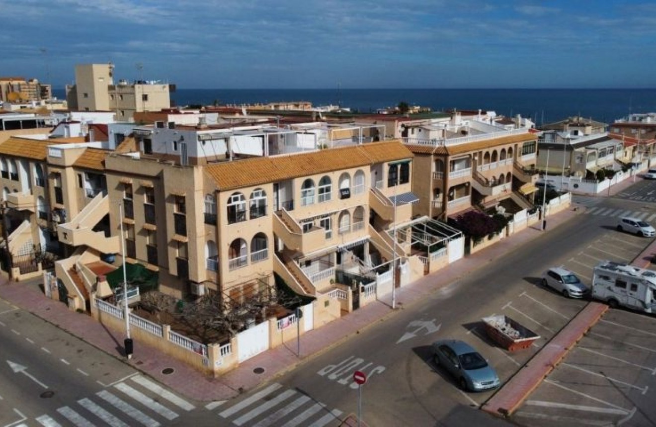 Segunda mano - Bungalow -
Torrevieja - Costa Blanca