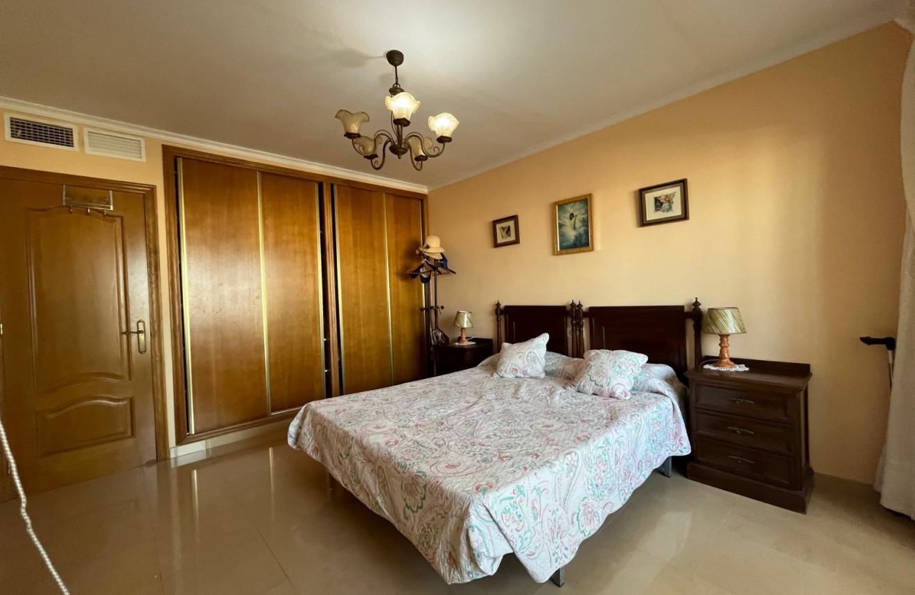 Segunda mano - Apartamento / piso -
Torrevieja - Playa del Cura