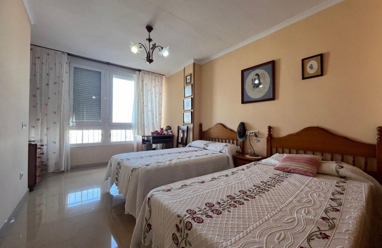 Segunda mano - Apartamento / piso -
Torrevieja - Playa del Cura