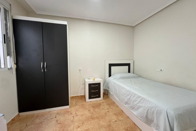 Aus zweiter Hand - Bungalow -
Torrevieja - Torretas