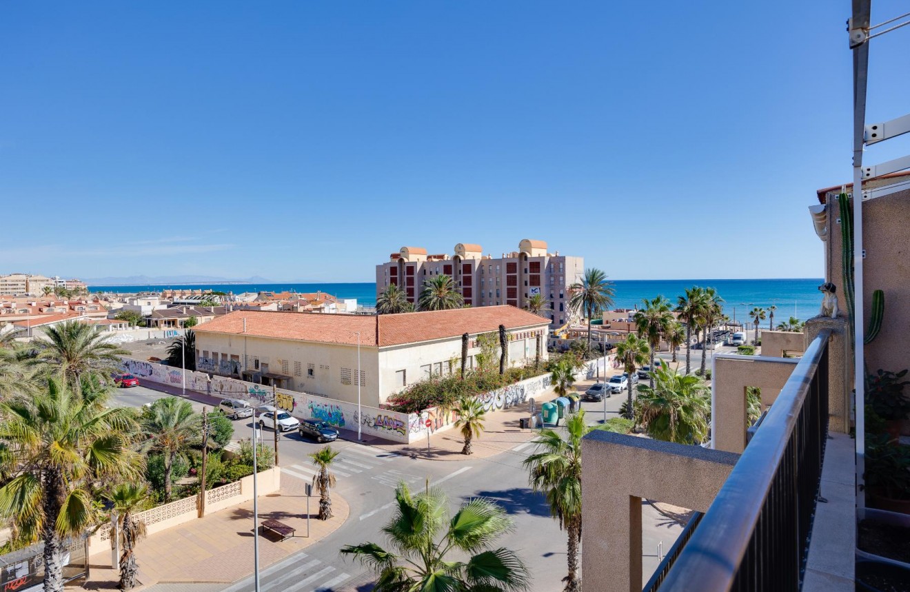 Resale - Apartment / flat -
Torrevieja - Costa Blanca