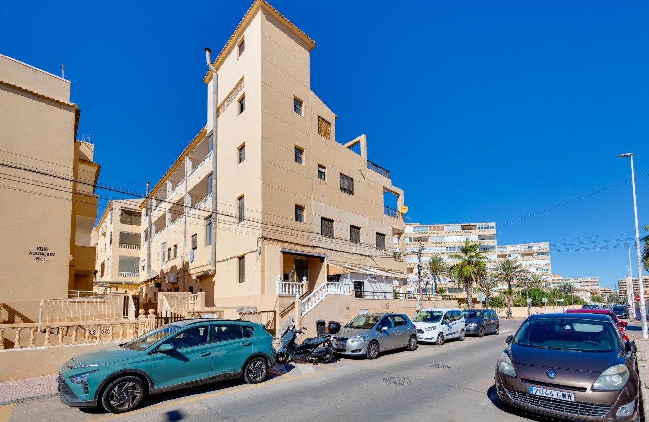 Resale - Apartment / flat -
Torrevieja - Costa Blanca