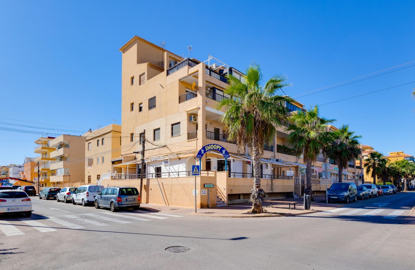 Resale - Apartment / flat -
Torrevieja - Costa Blanca