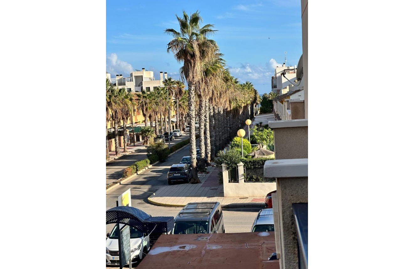 Tweedehands - Appartement / flat -
Orihuela Costa - Campoamor