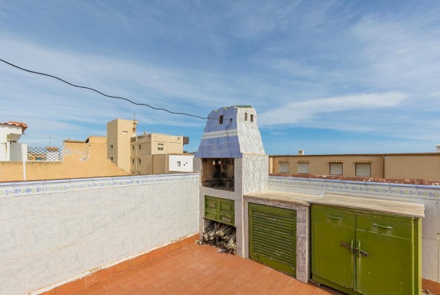 Tweedehands - Appartement / flat -
Torrevieja - La Mata