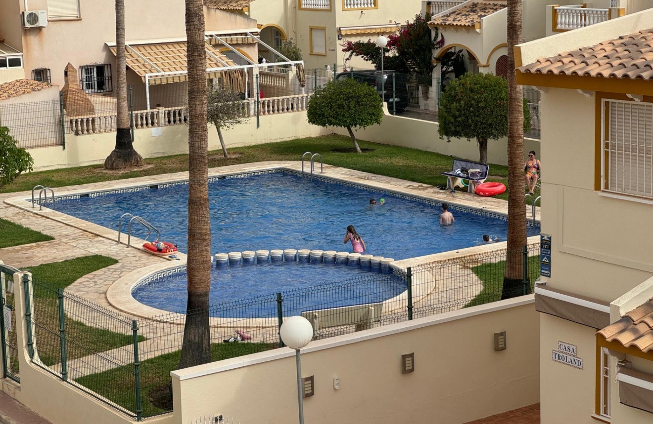 D'occasion - Chalet -
Orihuela Costa - Los Dolses