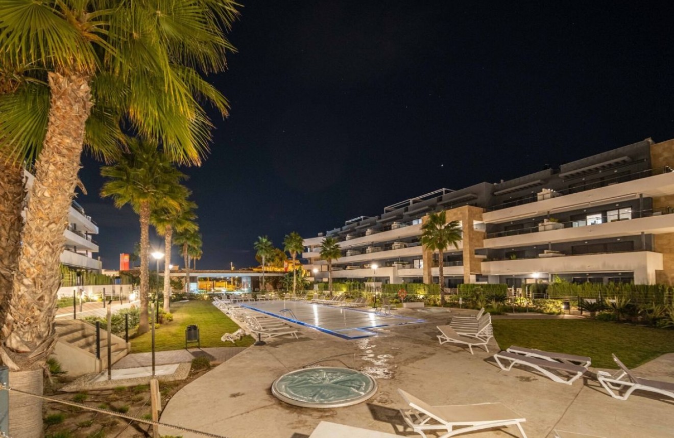 Aus zweiter Hand - Wohnung -
Orihuela Costa - Costa Blanca