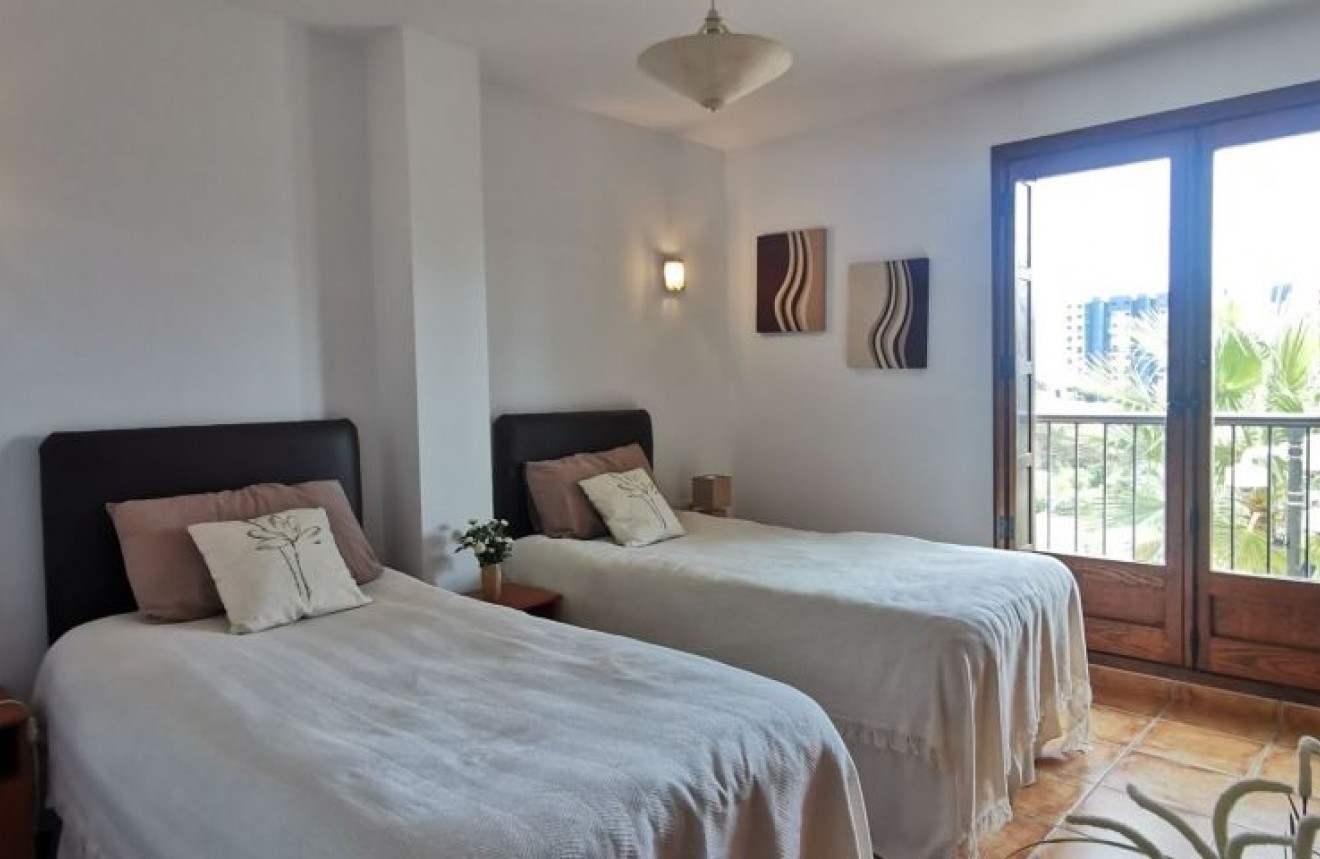 Tweedehands - Appartement / flat -
Torrevieja - Costa Blanca