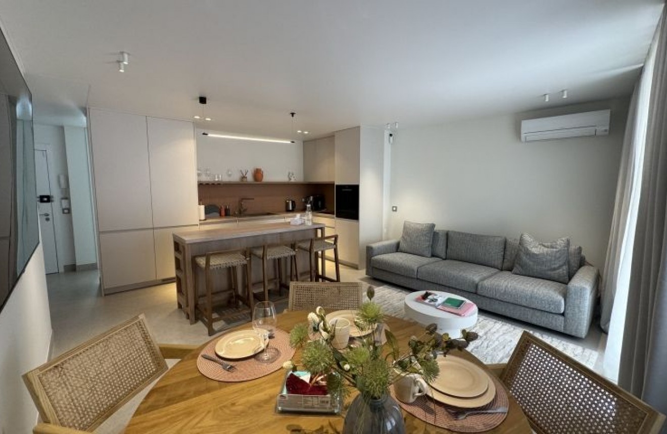 D'occasion - Appartement -
Torrevieja - Costa Blanca