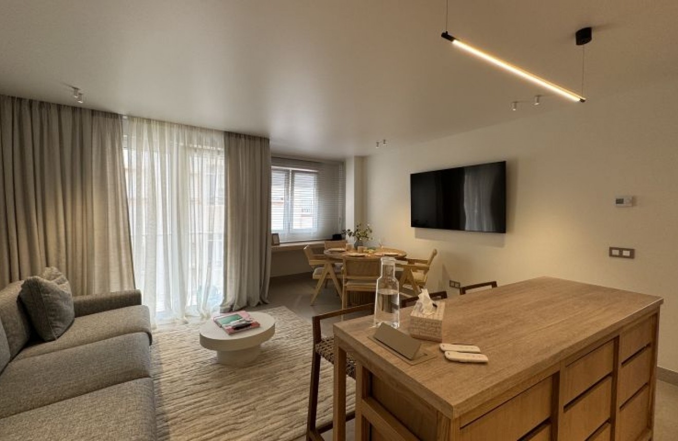 D'occasion - Appartement -
Torrevieja - Costa Blanca