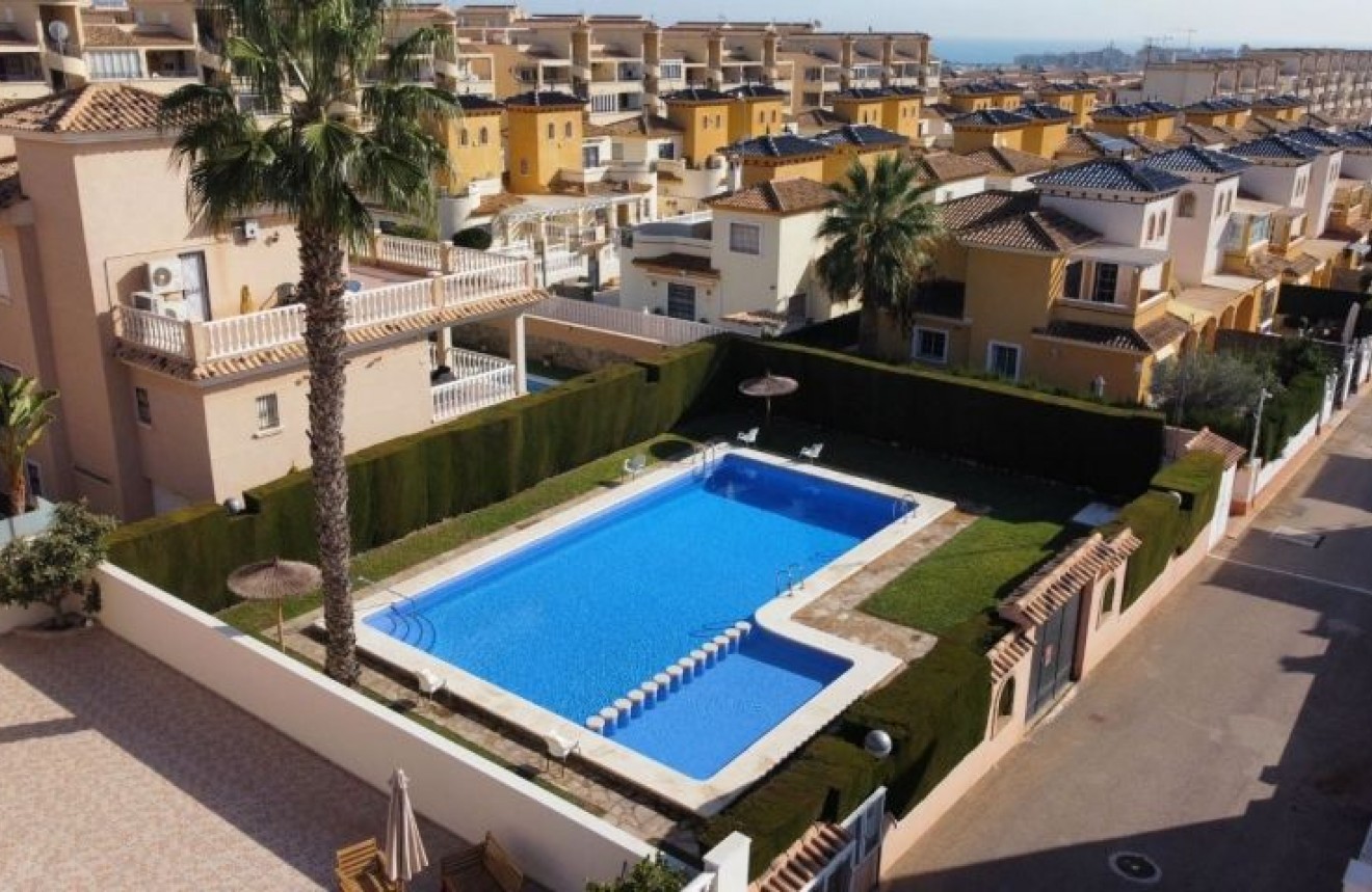 Segunda mano - Chalet -
Orihuela Costa - Costa Blanca