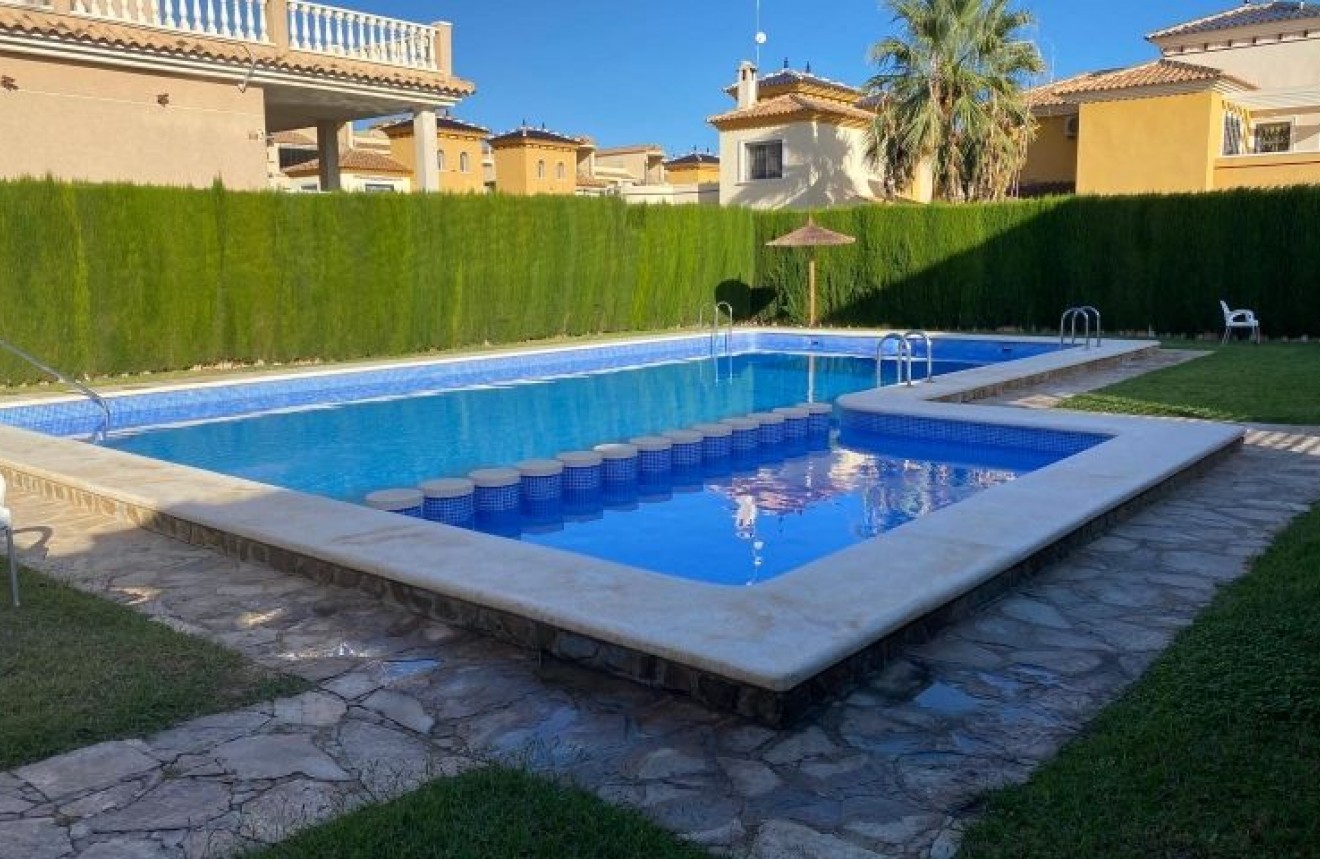 Segunda mano - Chalet -
Orihuela Costa - Costa Blanca