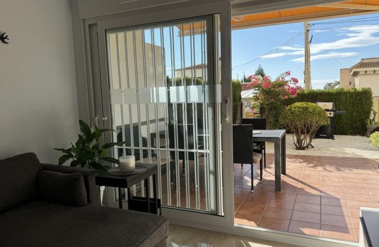 Tweedehands - Appartement / flat -
Orihuela Costa - Costa Blanca