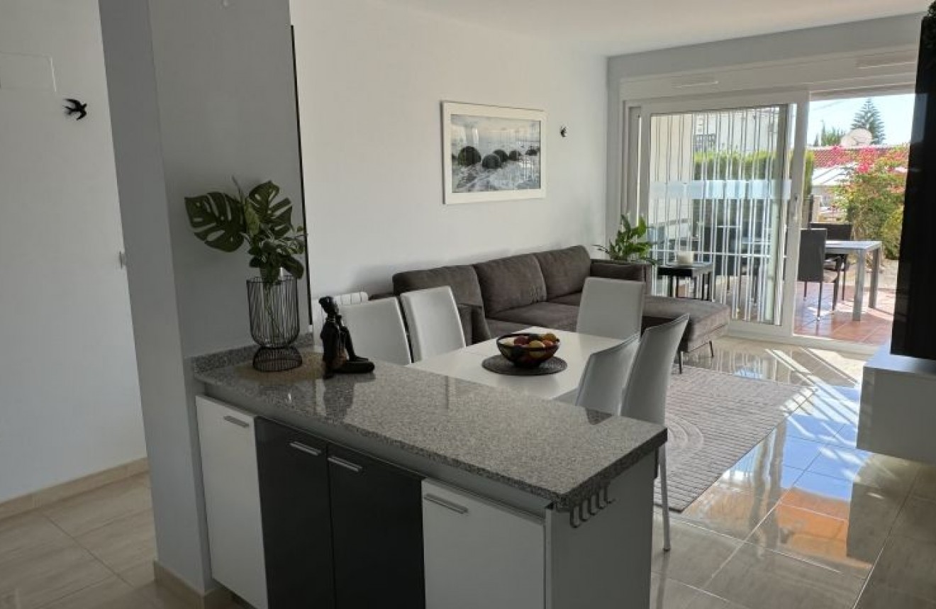 Tweedehands - Appartement / flat -
Orihuela Costa - Costa Blanca