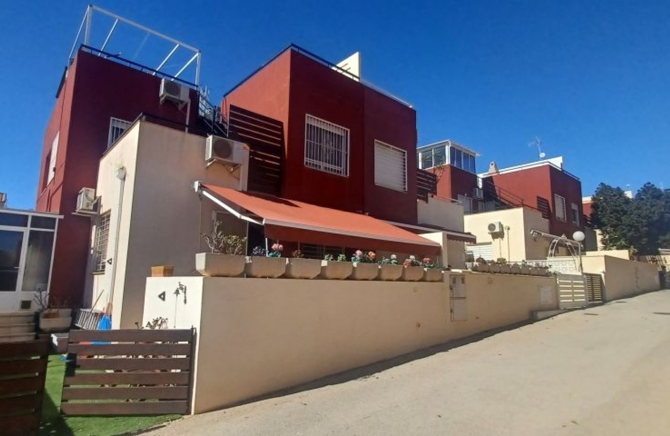 Segunda mano - Chalet -
Orihuela Costa - Costa Blanca