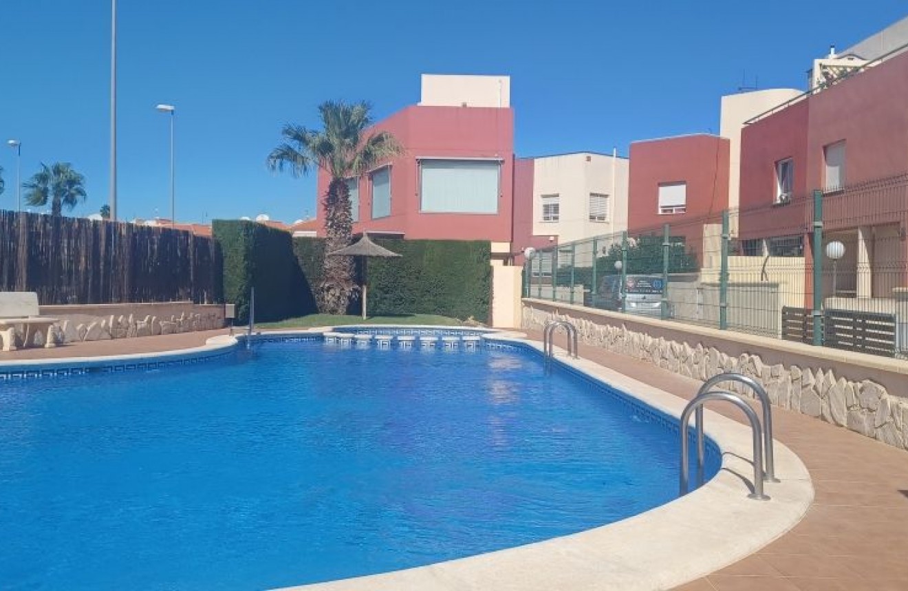 Segunda mano - Chalet -
Orihuela Costa - Costa Blanca