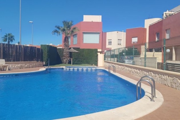 Segunda mano - Chalet -
Orihuela Costa - Costa Blanca