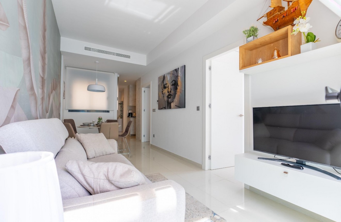 Resale - Apartment / flat -
Torrevieja - Estacion de autobuses