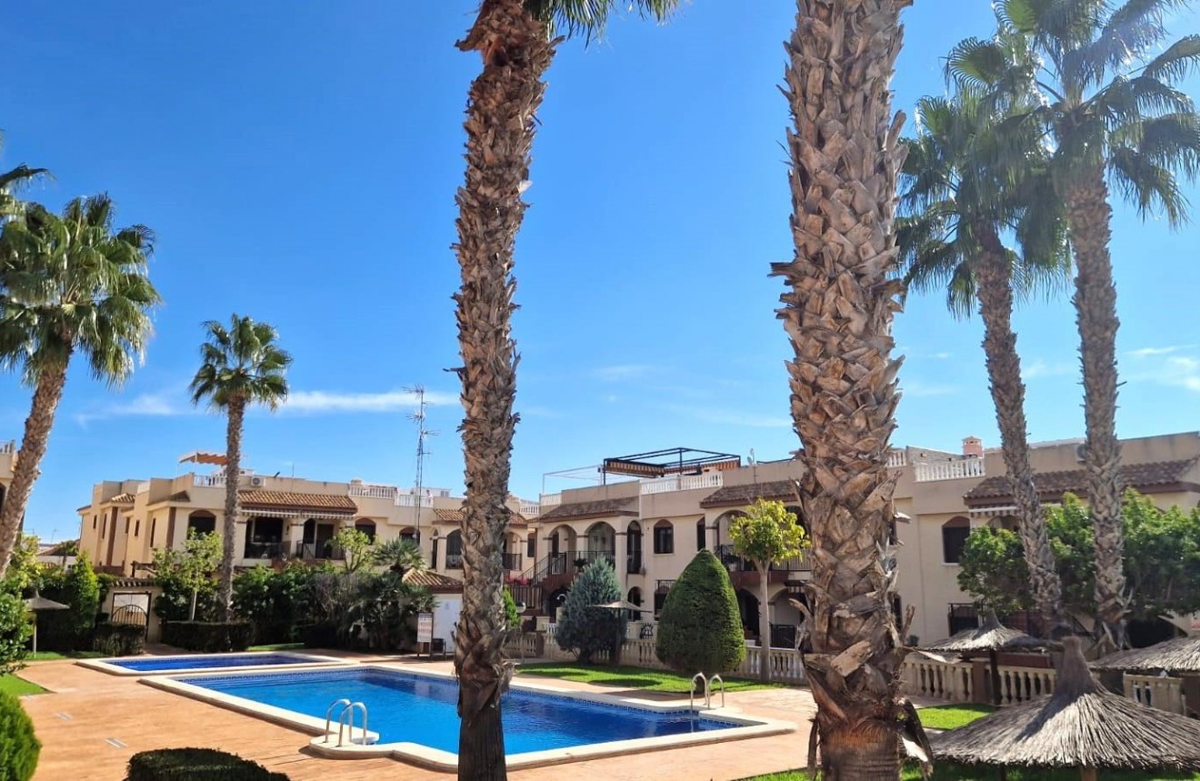 D'occasion - Bungalow -
Torrevieja - Aguas Nuevas 1