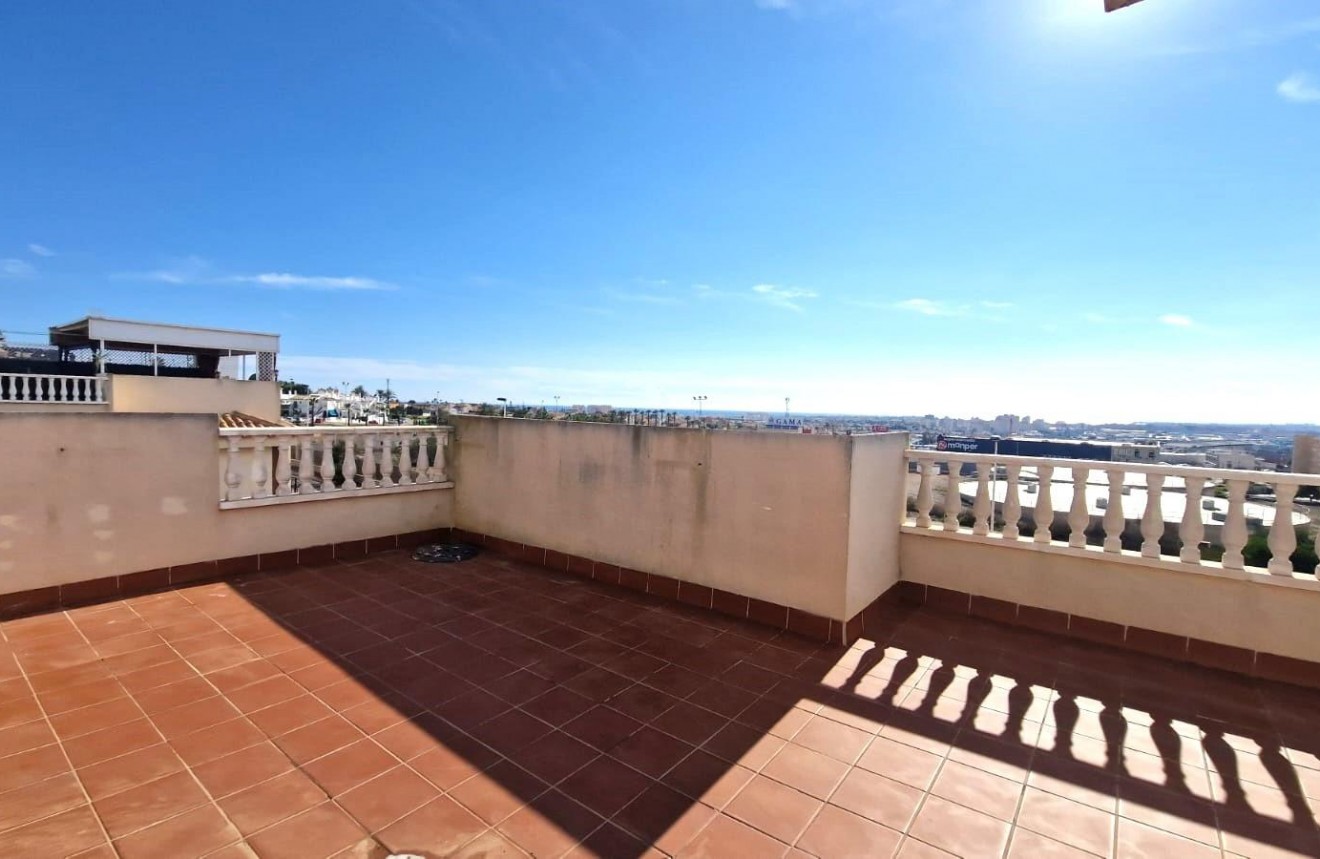 D'occasion - Bungalow -
Torrevieja - Aguas Nuevas 1