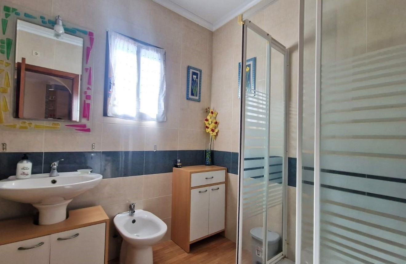 D'occasion - Bungalow -
Torrevieja - Aguas Nuevas 1