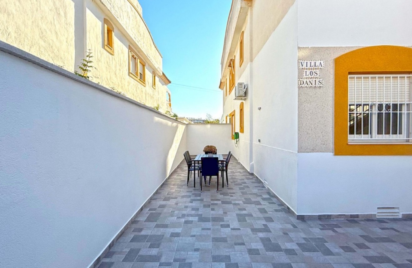 Aus zweiter Hand - Wohnung -
Torrevieja - Costa Blanca