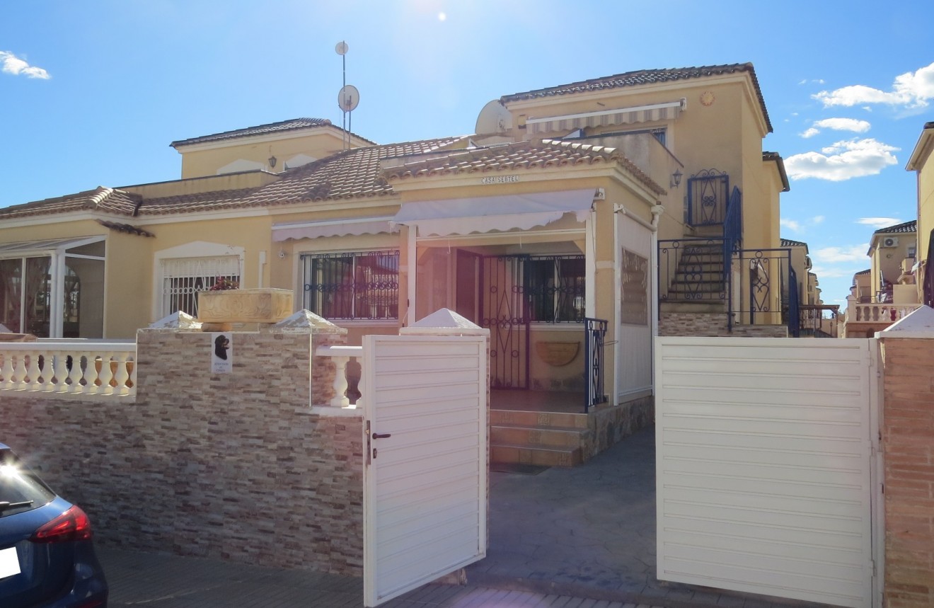 D'occasion - Chalet -
Orihuela Costa - Costa Blanca