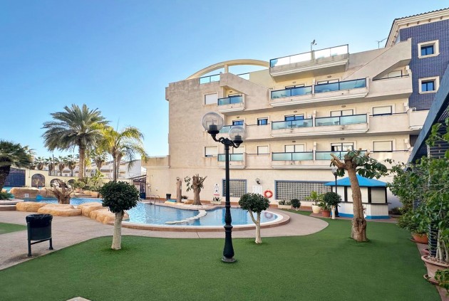 D'occasion - Appartement -
Orihuela Costa - Costa Blanca