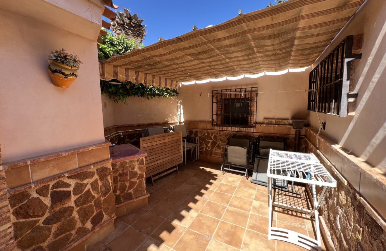 Segunda mano - Chalet -
Orihuela Costa - Costa Blanca