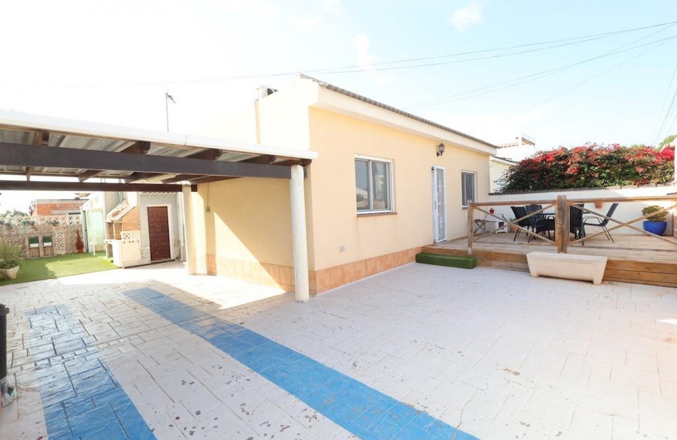 Segunda mano - Chalet -
Torrevieja - Costa Blanca